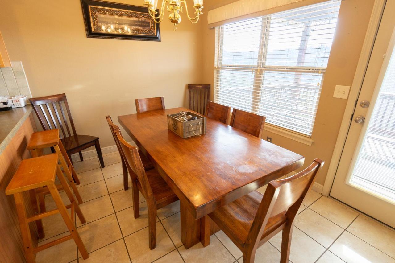 4Br Walk-In - Foosball Table - Hot Tub - Fire Pit - Free Tickets Included - Dv166 Бренсън Екстериор снимка