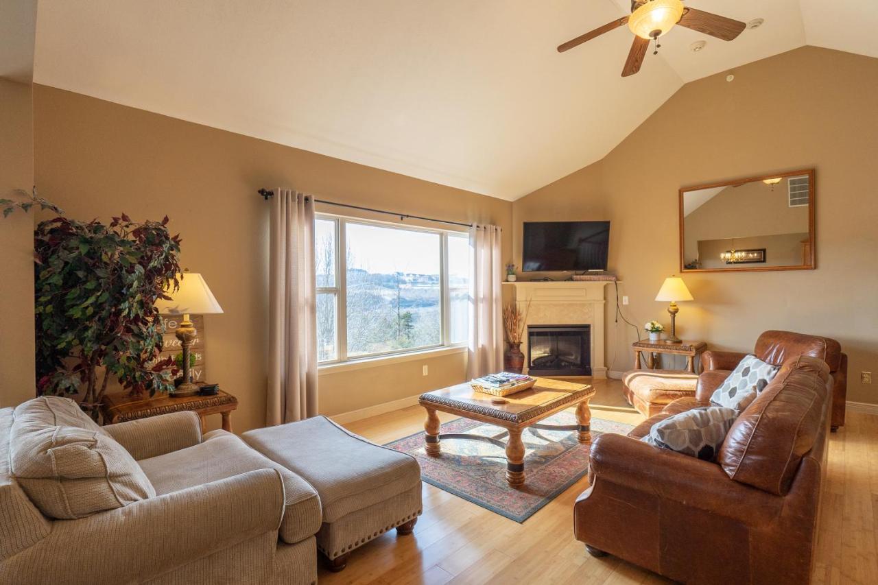 4Br Walk-In - Foosball Table - Hot Tub - Fire Pit - Free Tickets Included - Dv166 Бренсън Екстериор снимка