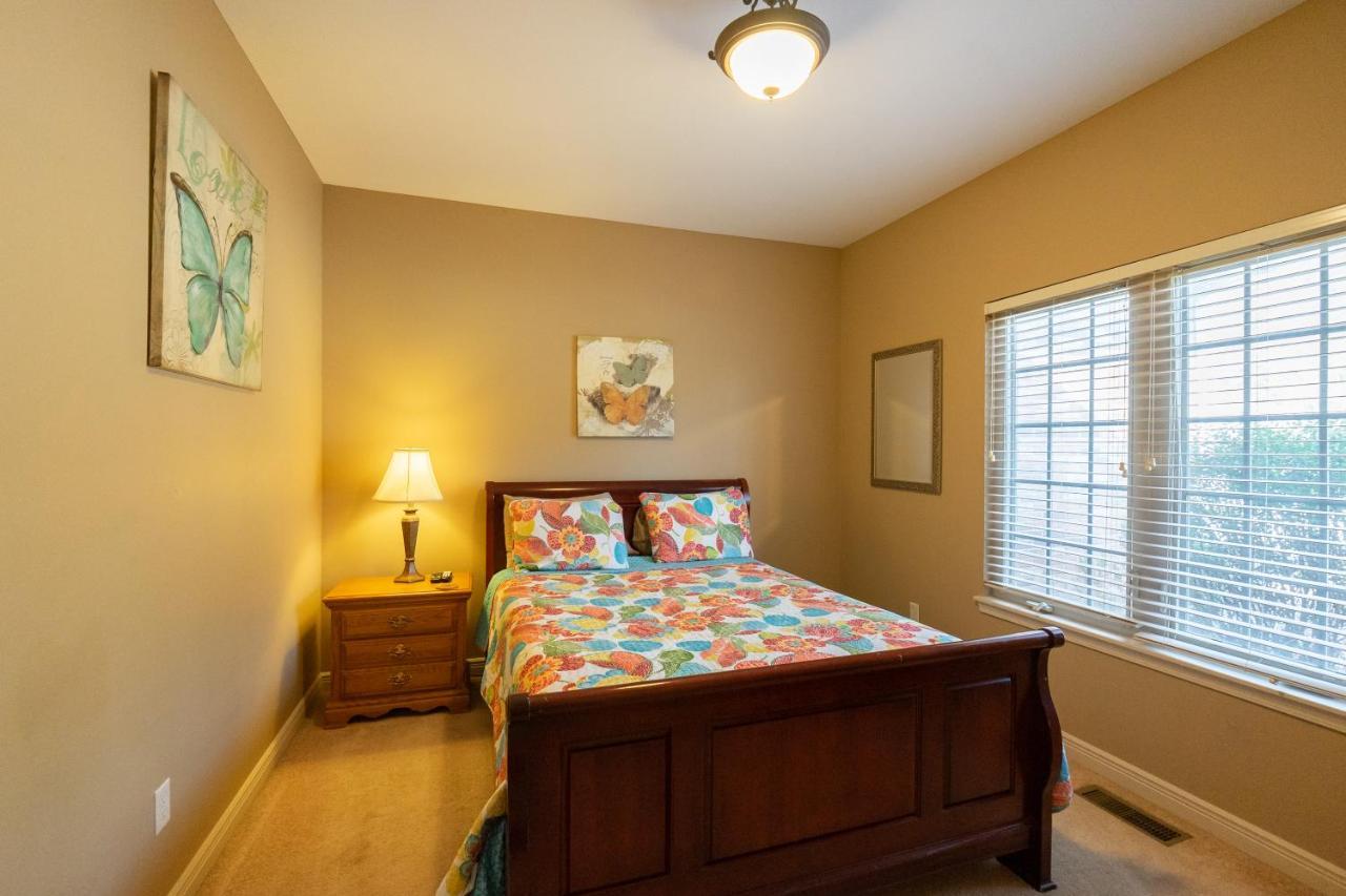 4Br Walk-In - Foosball Table - Hot Tub - Fire Pit - Free Tickets Included - Dv166 Бренсън Екстериор снимка