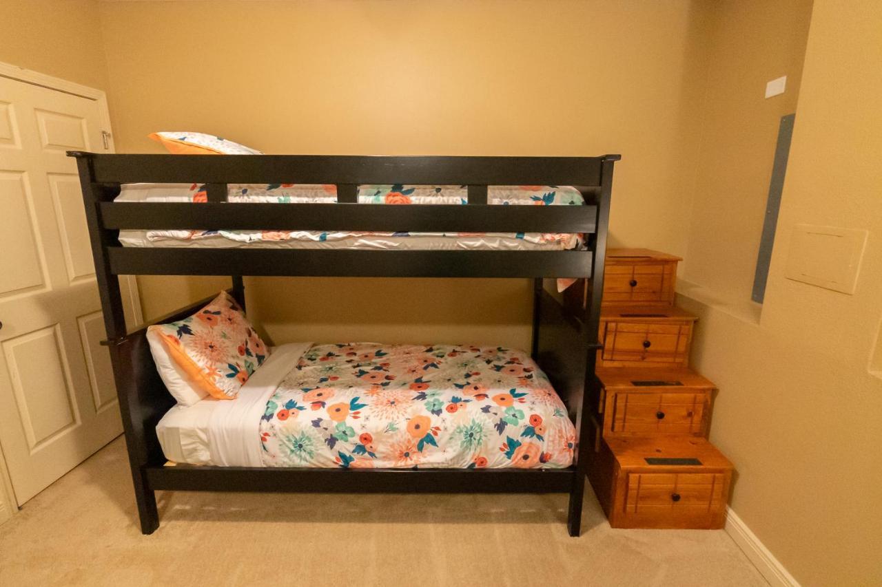4Br Walk-In - Foosball Table - Hot Tub - Fire Pit - Free Tickets Included - Dv166 Бренсън Екстериор снимка