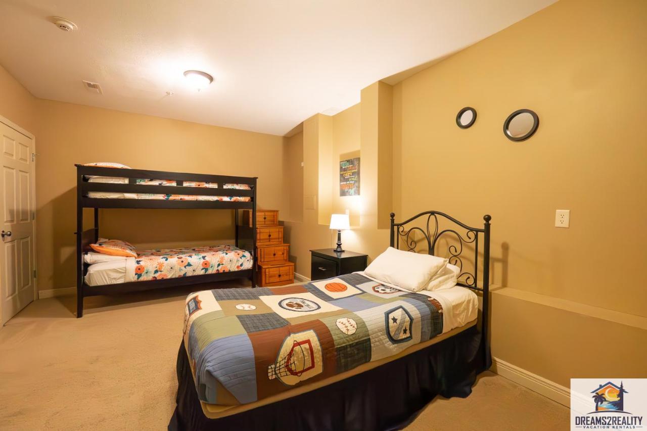 4Br Walk-In - Foosball Table - Hot Tub - Fire Pit - Free Tickets Included - Dv166 Бренсън Екстериор снимка