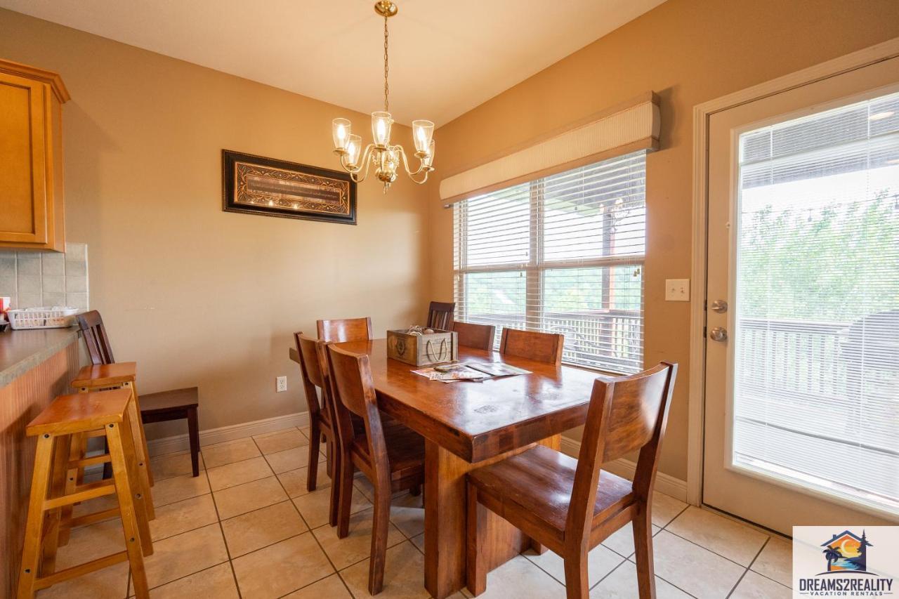4Br Walk-In - Foosball Table - Hot Tub - Fire Pit - Free Tickets Included - Dv166 Бренсън Екстериор снимка
