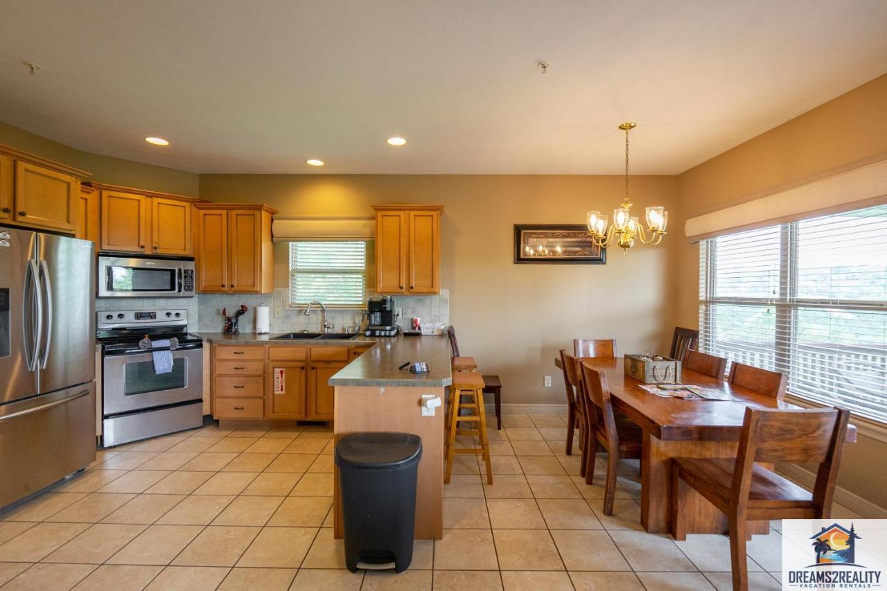 4Br Walk-In - Foosball Table - Hot Tub - Fire Pit - Free Tickets Included - Dv166 Бренсън Екстериор снимка